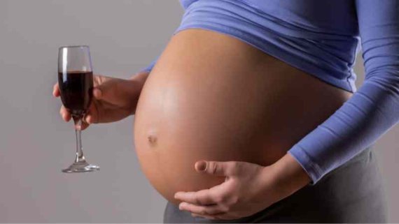 tomar vino en el embarazo